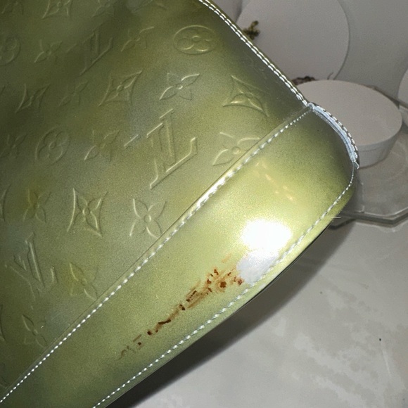 Louis Vuitton Alma GM Vernis Green Apple Givre AS IS - Picture 11 of 15